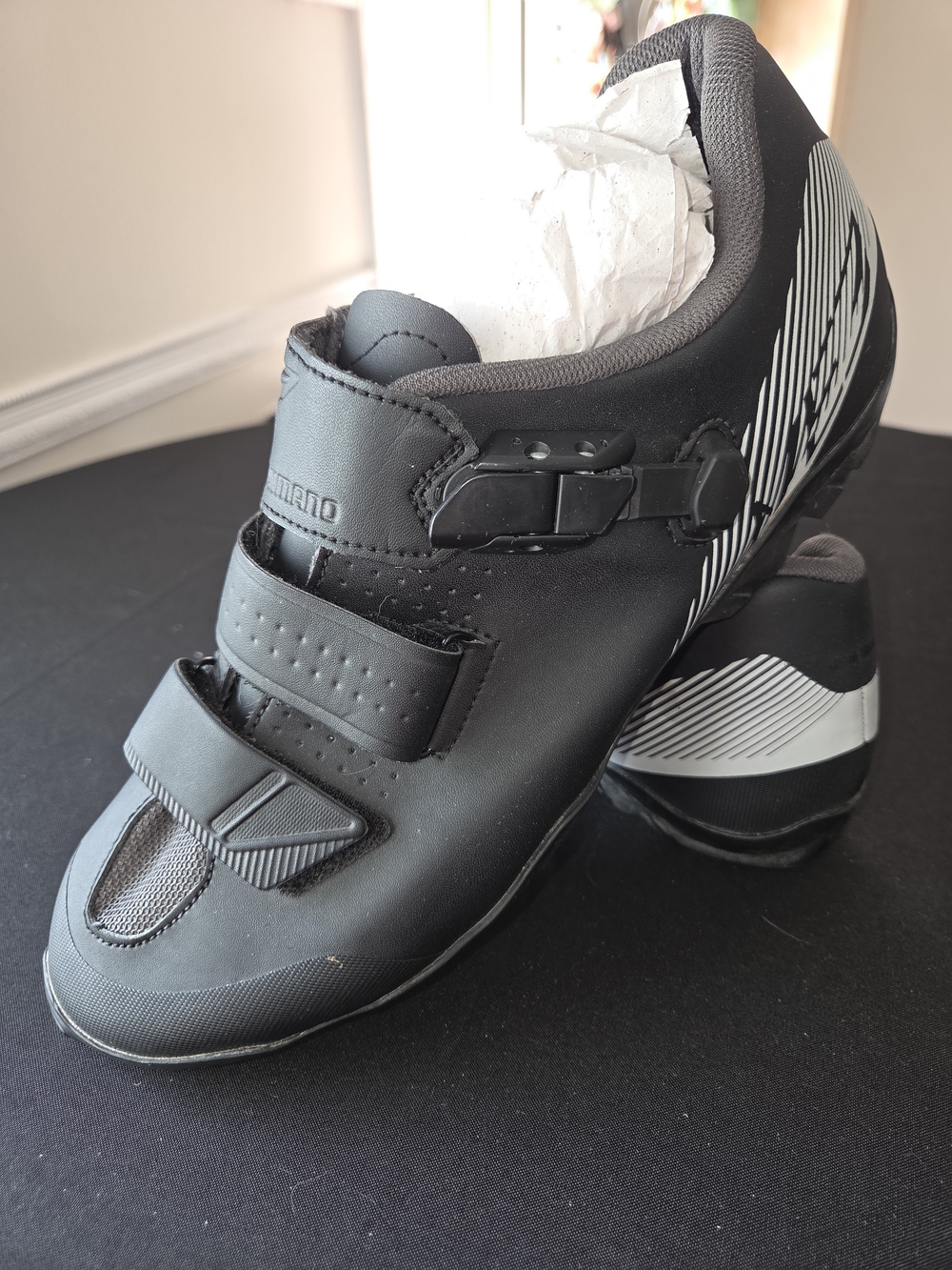 Size 46 Shimano Black Cycling Shoes with Secure Buckle